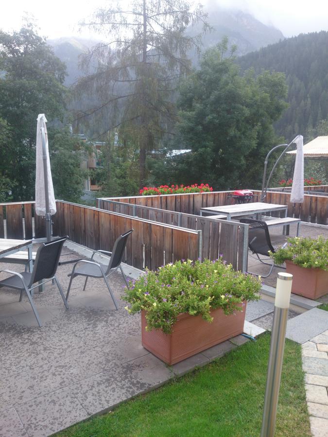 Feriendorf Uorsin Scuol Exterior photo
